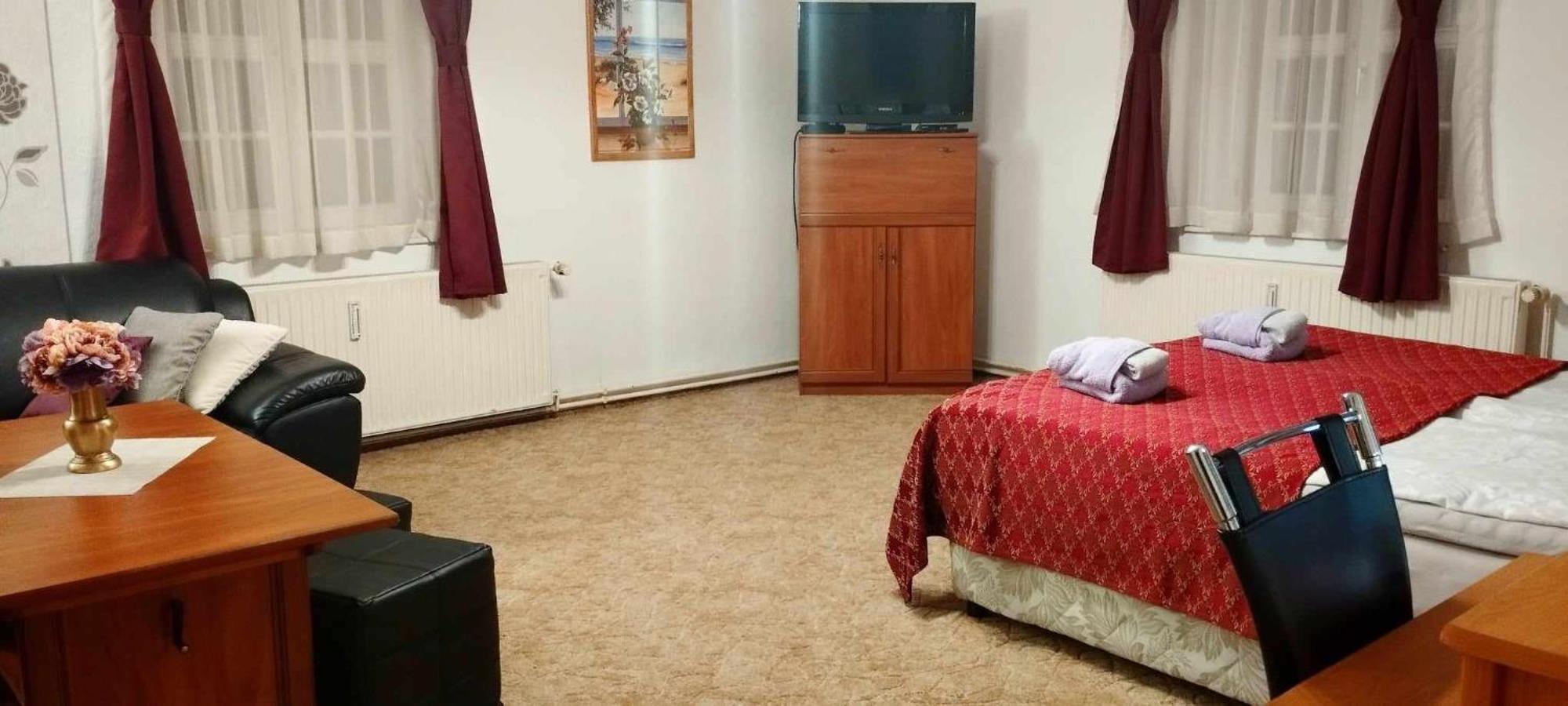Grosse Wohnung Mit Terrasse Im Altstadtzentrum - Ferienwohnung Chiplakoff Blankenburg  Buitenkant foto