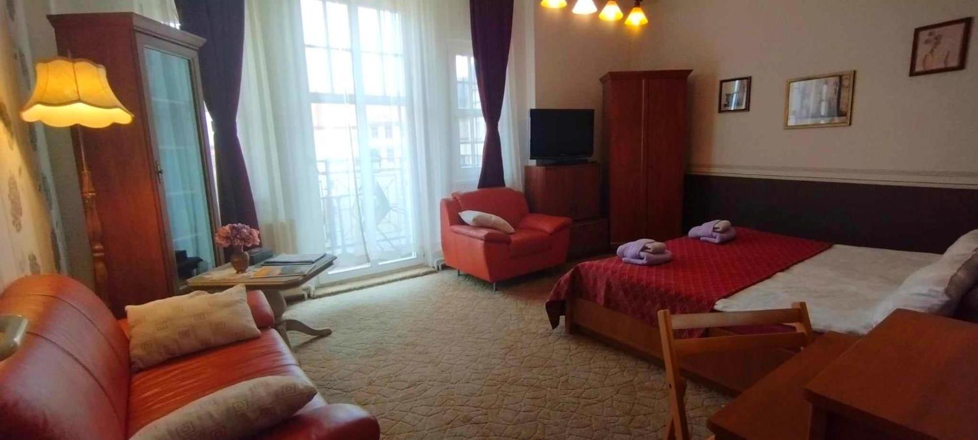 Grosse Wohnung Mit Terrasse Im Altstadtzentrum - Ferienwohnung Chiplakoff Blankenburg  Buitenkant foto